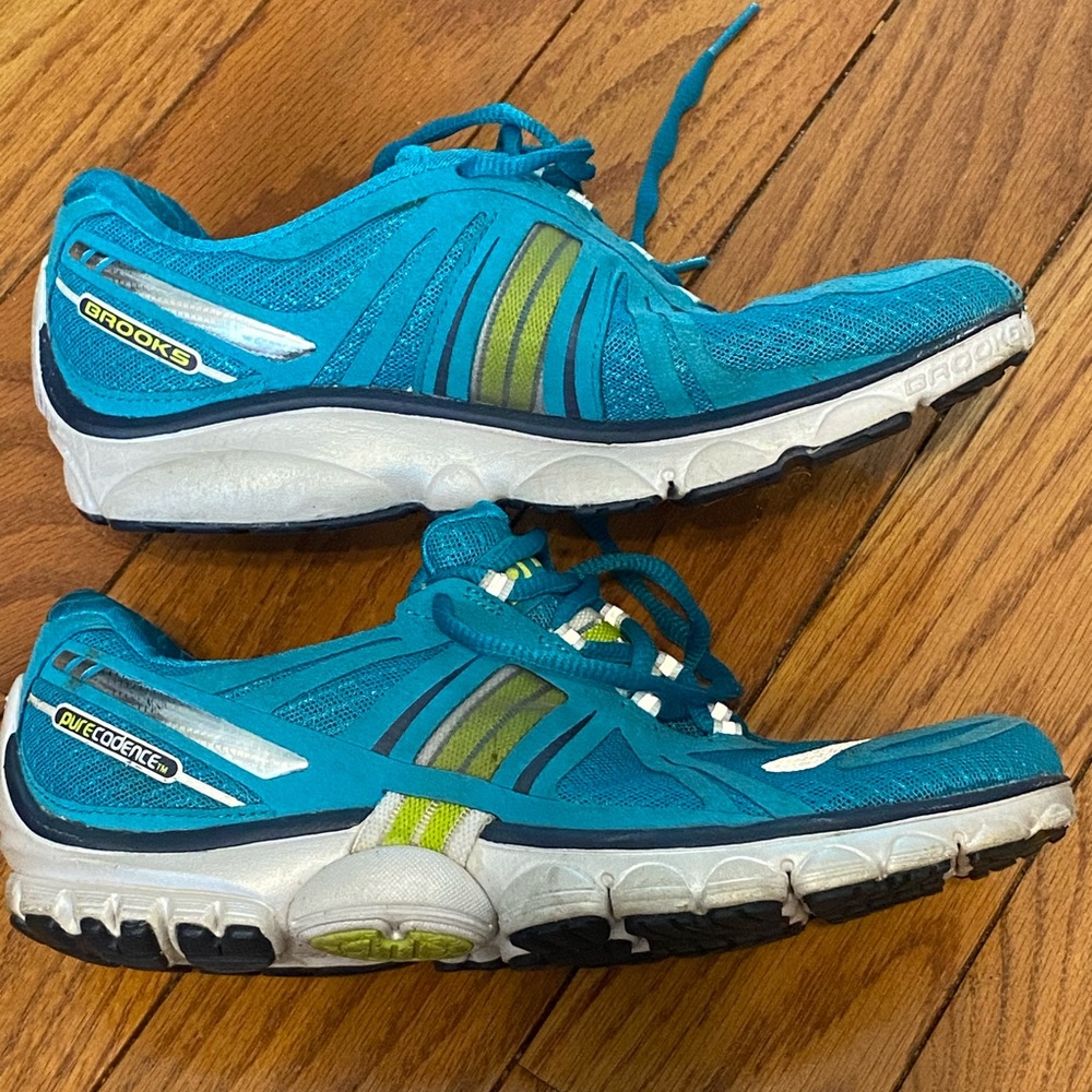 Women's Brooks Pure Cadence Teal Green Black Running‎ Shoes Size 7 1201341B763